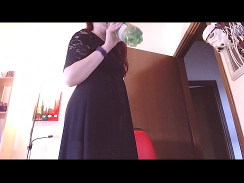 ❤️ Një skllav i nënshtruar që i pëlqejnë brekët e pista dhe të shijshme detyrohet të masturbojë pasi shikon këtë video! ❤️ Video seksi tek ne sq.com-milf-300.ru ❤