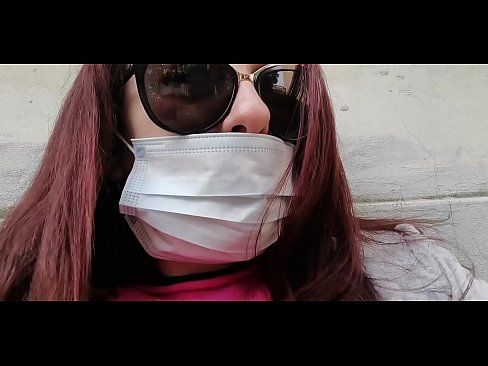❤️ Nicoletta hakmerret me fqinjin e saj dhe urinon në garazhin e tij (Karantina speciale italiane Covid19) ❤️ Video seksi tek ne sq.com-milf-300.ru ❤